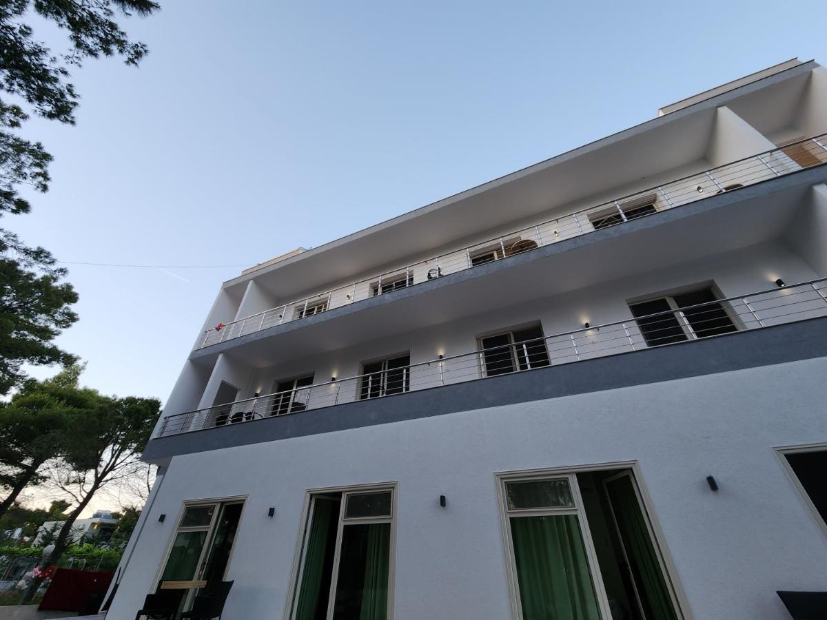 Sea Front Villa Vlore Luaran gambar